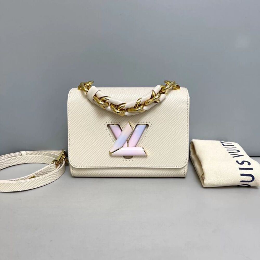Louis Vuitton Women Pre-Loved Bag Very Good Condition